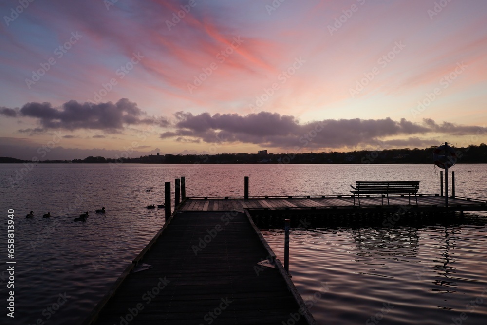 Fototapeta premium Sunset at the pier