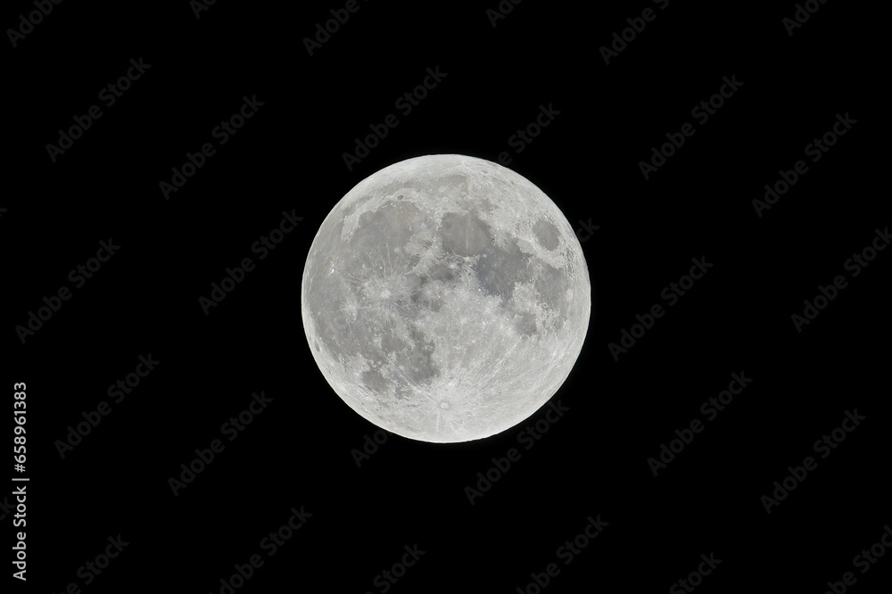 Obraz premium 2023年9月29日 中秋の名月