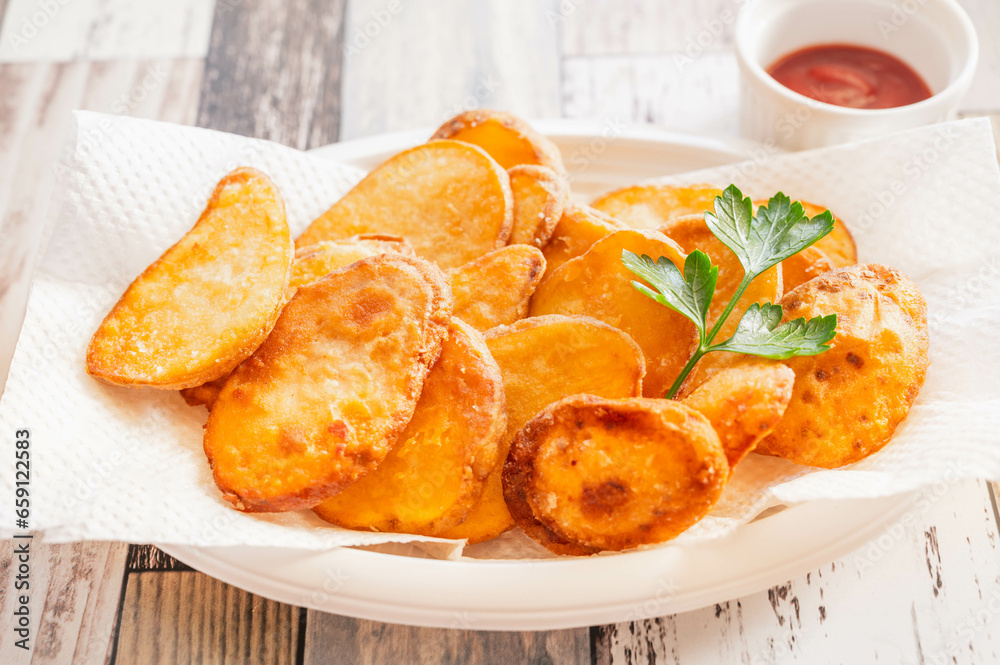 こんがりポテトフライ