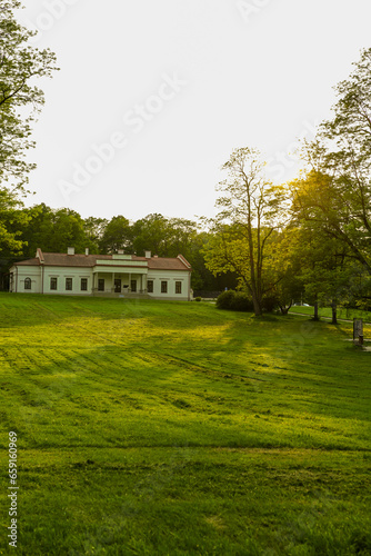 Dwór Ignacego Jana Paderewskiego w Kąśnej Dolnej  photo