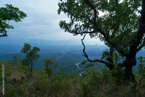 Vista da Serra do Estrondo  em Axix   - Tocantins