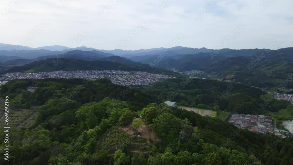 日本の風景・埼玉県飯能市・多峰主山のドローン映像