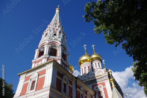 Shipka Memorial Church ou Shipka monastère est une église orthodoxe bulgare