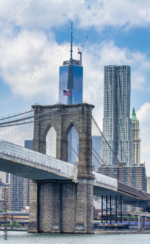 New York City Brooklyn Bridge © jovannig