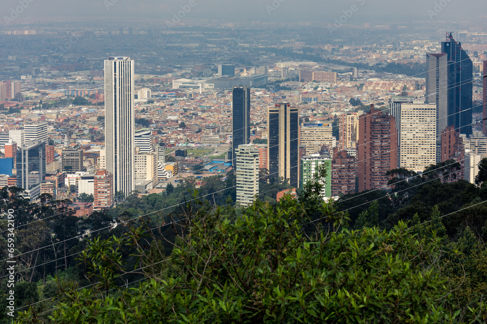 Vista panorámica des del mirador de Monserrate, de la ciudad de Bogotá, capital de Colombia, en suramérica 