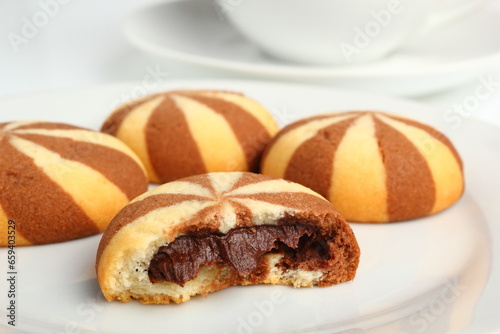 Cookies with Chocolate Filling