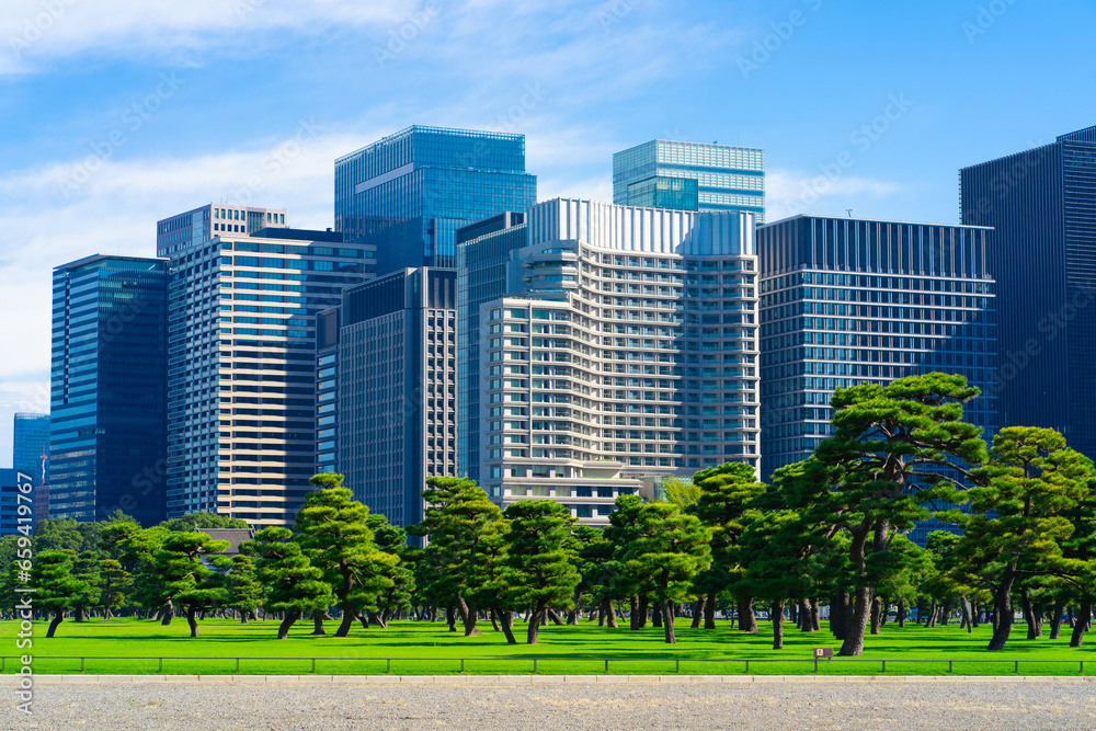 Obraz premium Skyscrapers in Marunouchi, Tokyo, Japan's largest business district