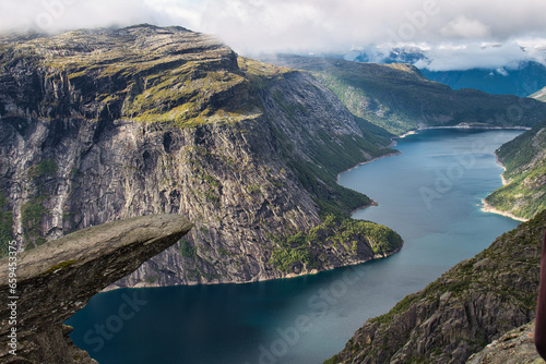 Trolltunga und Hardangerfjord