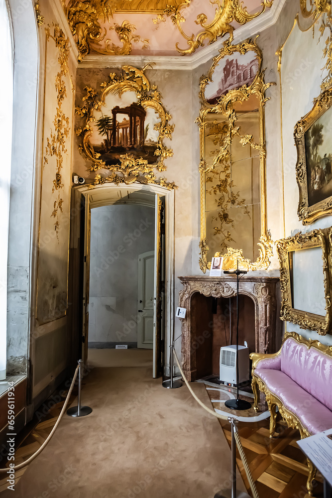 Sanssouci was summer palace of Frederick the Great, King of Prussia