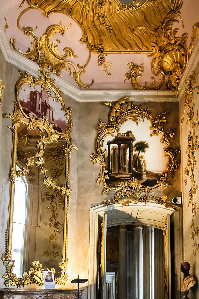 Sanssouci was summer palace of Frederick the Great, King of Prussia