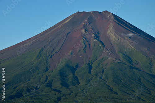 道志山塊 高座山より望む夏の朝の富士山 