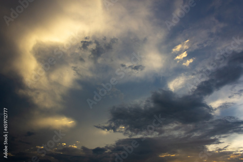 apocalyse sky and clouds at sunset © ric