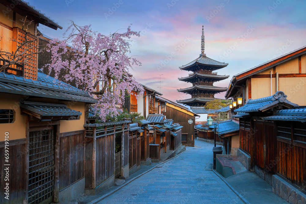 Kyoto, Japan - March 30 2023: The Yasaka Pagoda known as Tower of Yasaka or Yasaka-no-to. The 5-story pagoda is the last remaining structure of Hokan-ji Temple which is built in the 6th-century Kyoto, Japan - March 30 2023: The Yasaka Pagoda known as Tower of Yasaka or Yasaka-no-to. The 5-story pagoda is the last remaining structure of Hokan-ji Temple which is built in the 6th-century