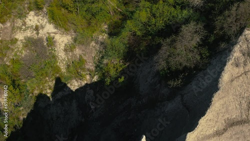 Wallpaper Mural A fly-over of the hoodoos at the Scarborough Bluffs Torontodigital.ca