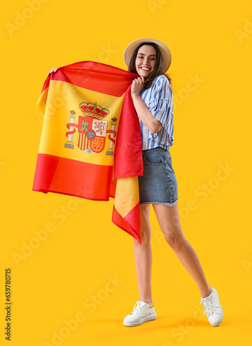 Pretty young woman with fla...