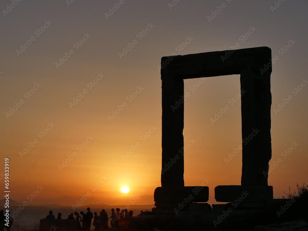 Naklejka premium Porte, vestige, temple