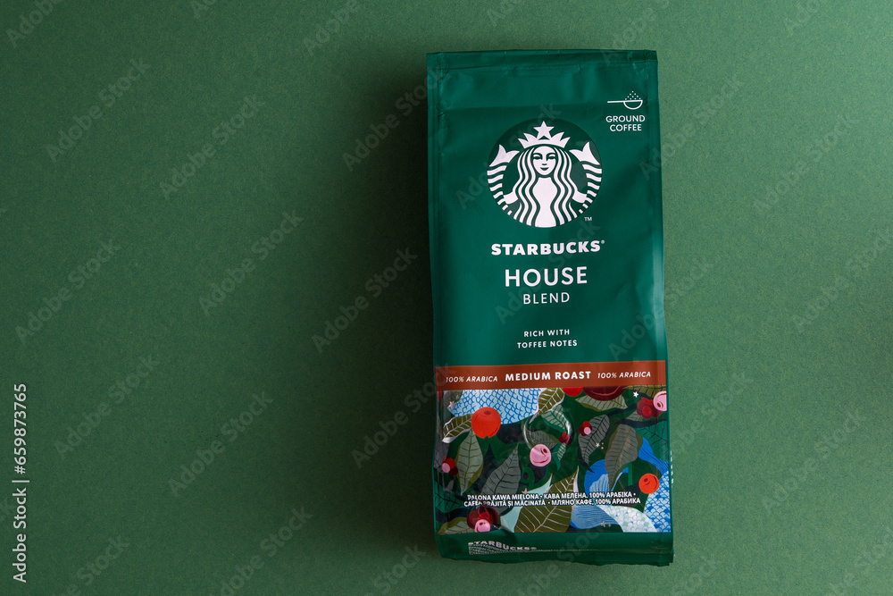 Starbucks coffee packaging. Green pattern background. House blend
