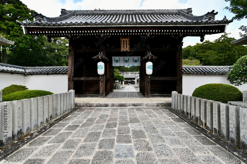 Naklejka premium 仙台の瑞鳳殿と神社