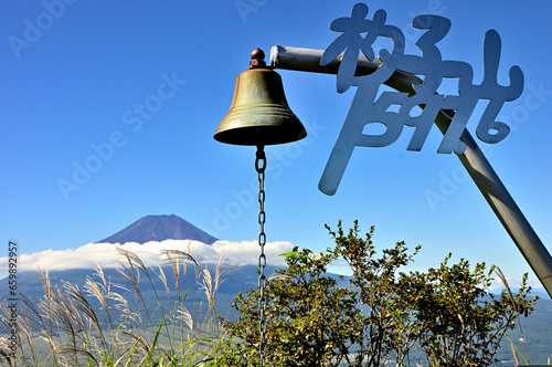 Plakat 道志山塊 山梨百名山の杓子山山頂より望む富士山 