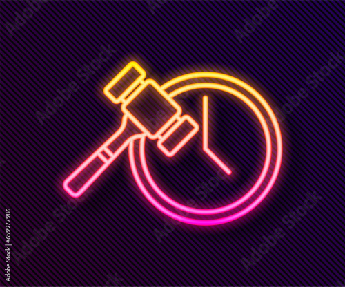 Glowing neon line Auction hammer icon isolated on black background. Gavel - hammer of judge or auctioneer. Bidding process, deal done. Auction bidding. Vector