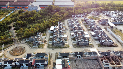 Aerial view of a row of houses with the same model in goverment subsidy house