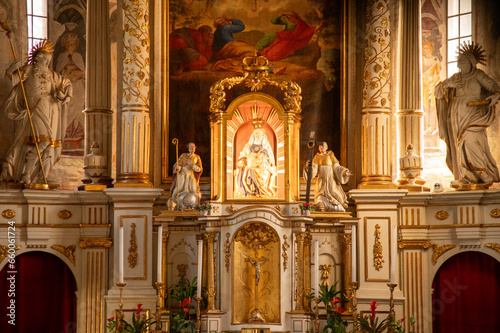 Innenansicht in der Kirche St. Virgil in Untermais, Südtirol