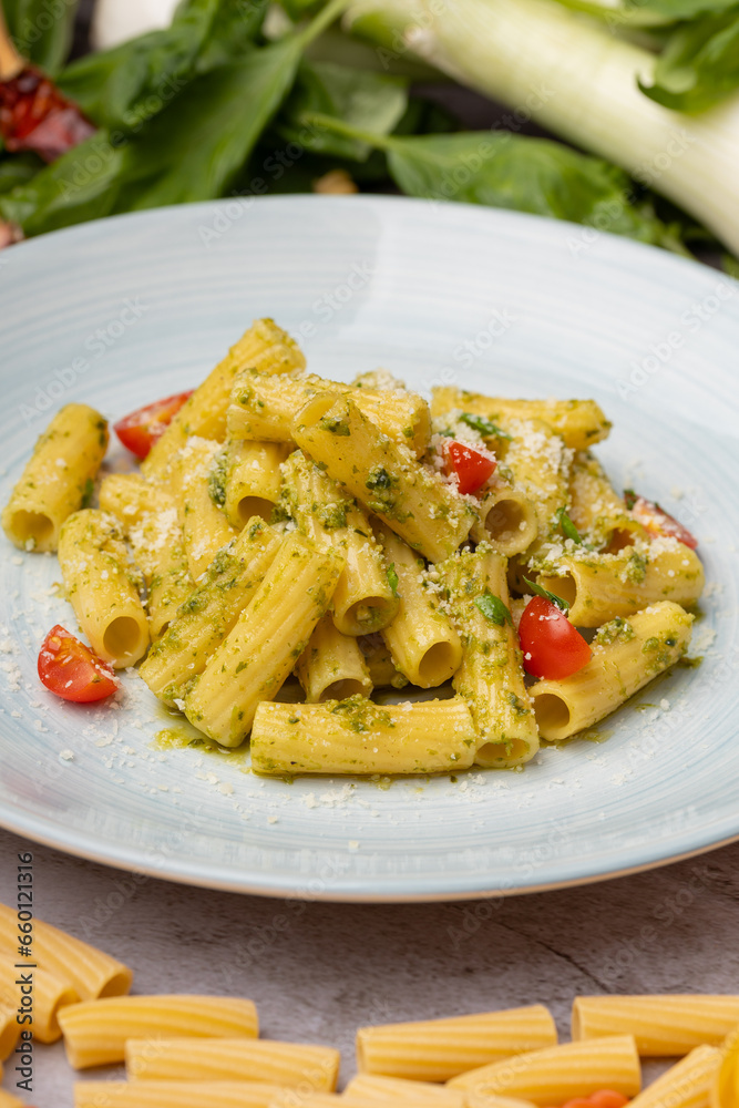 detalle de Penne al pesto detalle de Penne al pesto