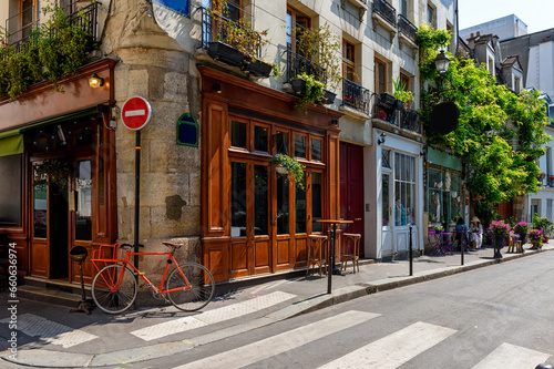 Cozy street in Paris, France. Architecture and landmark of Paris. Cozy Paris cityscape. © Ekaterina Belova