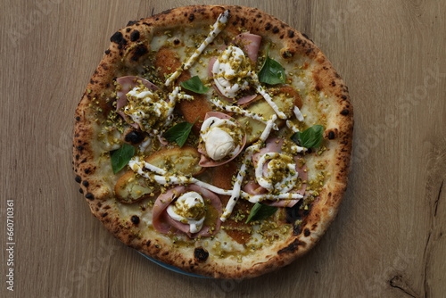 gelati panini e pizze italiane photo