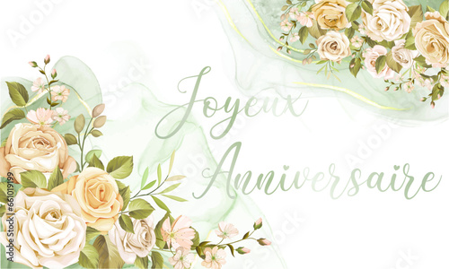 Carte ou bandeau pour souhaiter un joyeux anniversaire en vert avec des fleurs en haut en en bas de couleur saumon et beige sur un fond marbré vert et blanc