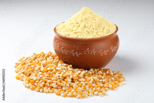 healthy maize and maize flour, high fibre content photo