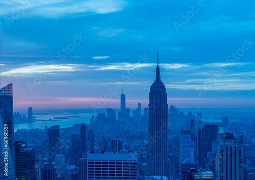 View of New York Manhattan during sunset hours © Elnur