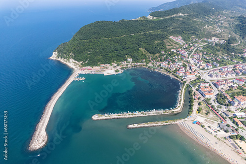 Fototapeta Naklejka Na Ścianę i Meble -  Kastamonu Province, Cide District offers a unique view with its large beach and greenery