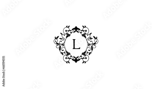 Luxurious black logo L template