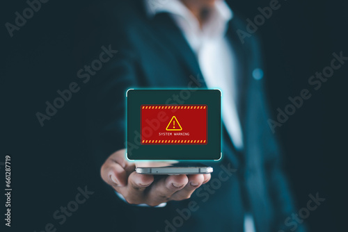 Business personnel use mobile phones with notification information, resulting in system attacks by hackers, network attacks on mobile networks, and network security vulnerabilities. Data leakage