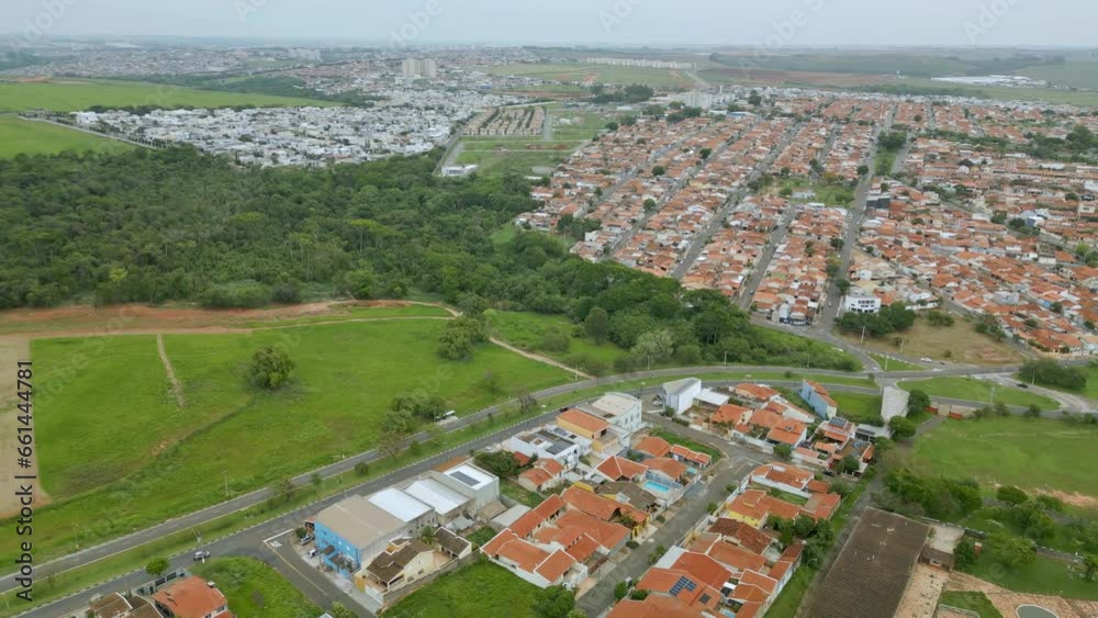 Vista aérea da cidade de Paulínia, no interior de São Paulo. Brasil. Vista aérea da cidade de Paulínia, no interior de São Paulo. Brasil.