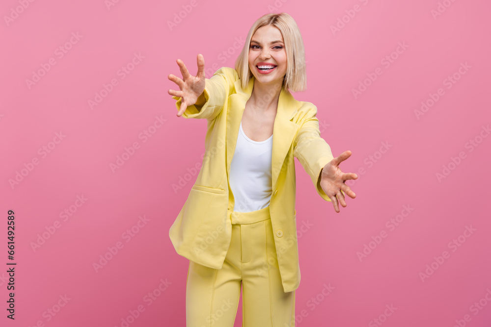 Photo of cheerful positive woman dressed blazer suit open arms ready hug you isolated pink color background Photo of cheerful positive woman dressed blazer suit open arms ready hug you isolated pink color background