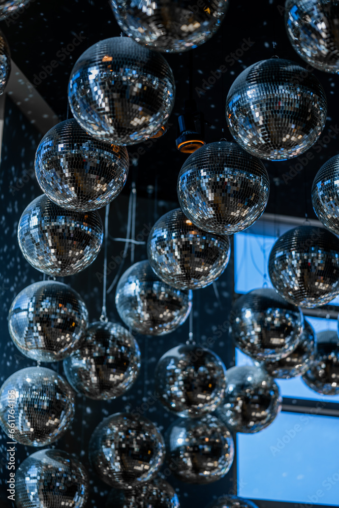 Disco ball decorations in a room, Decoration with mirrorballs 