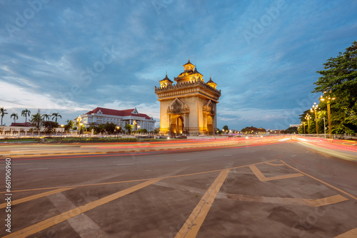 PA TU XAY Park, Patuxai Monument Sunset in Vientiane, Laos