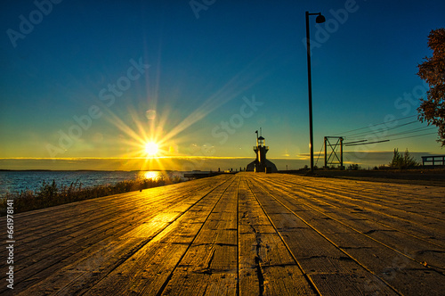 Fotografía Sunset in front of a lighthouse in Oulu