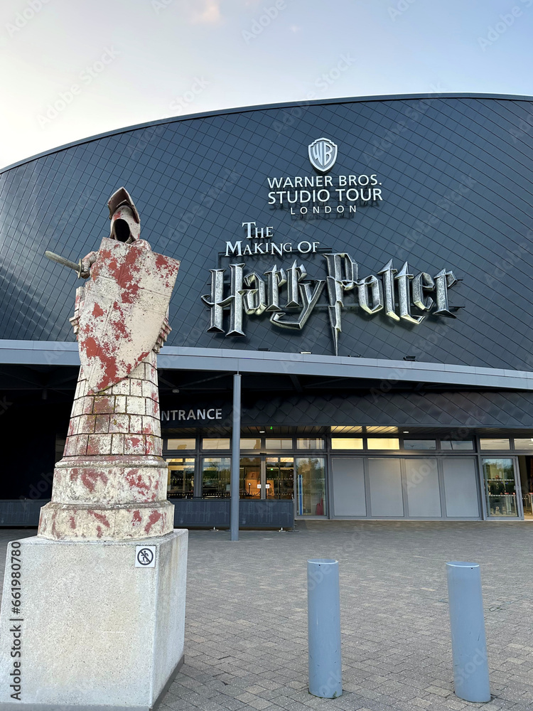 Fototapeta premium Leavesden, UK – July 19, 2023 - View of the main entrance to the “Making of Harry Potter” tour at Warner Bros. Studio