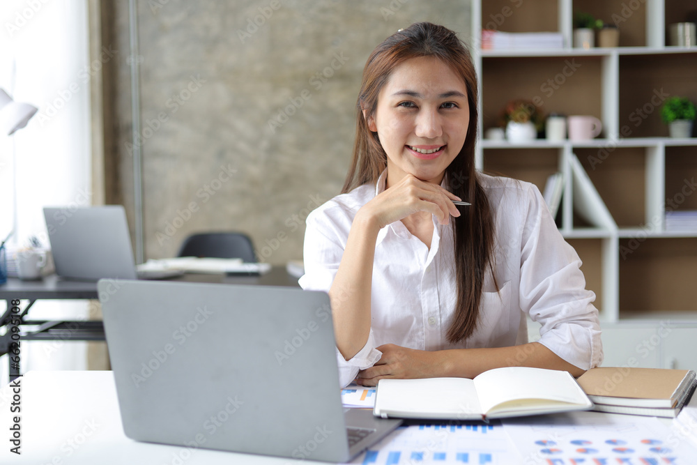Portrait of asian businesswoman in the office. Portrait of asian businesswoman in the office.