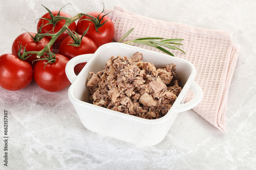Canned tuna fish for salad Canned tuna fish for salad