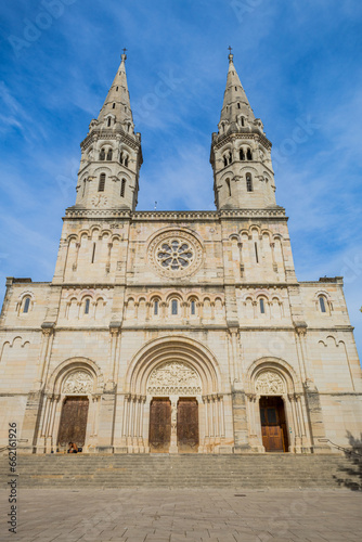 Église Saint-Pierre de Mâcon