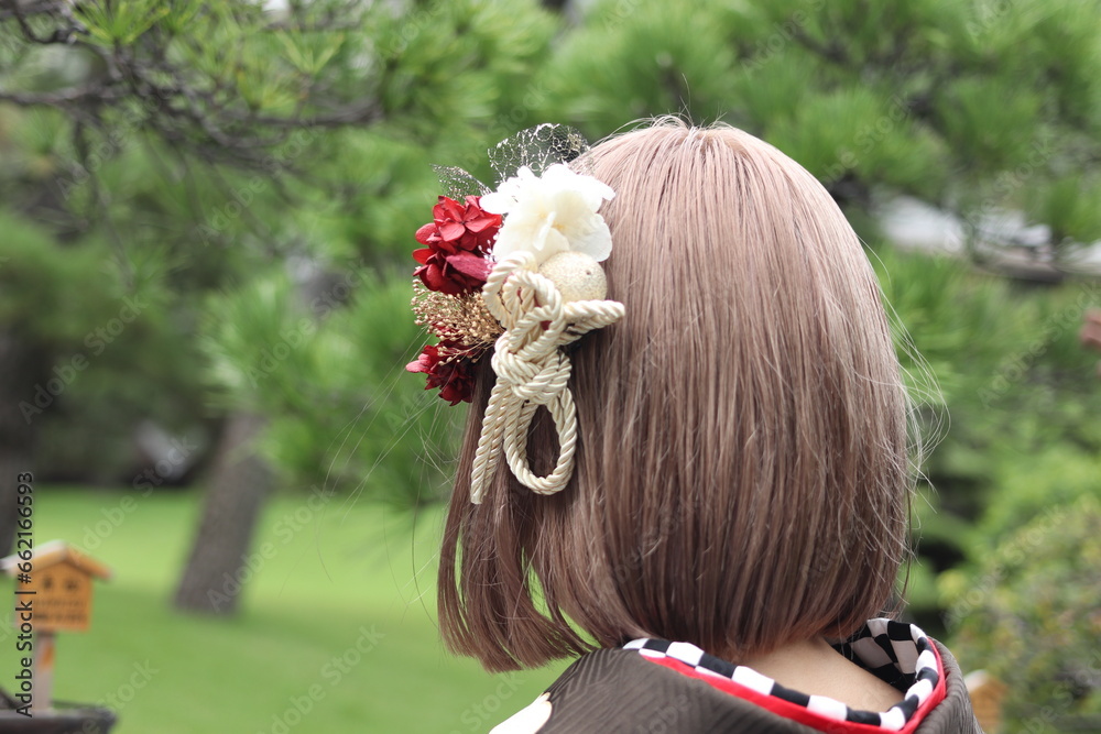 Naklejka premium 和装の洋風ヘアスタイル