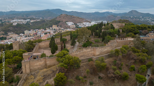 vista del bonito castillo de Gibralfaro de época islámica de la ciudad de Málaga, Andalucía