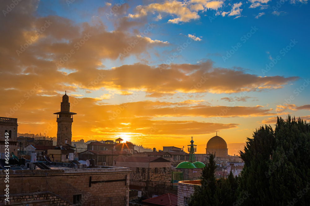 Beautiful sunrise over the old town of Jerusalem, Israel