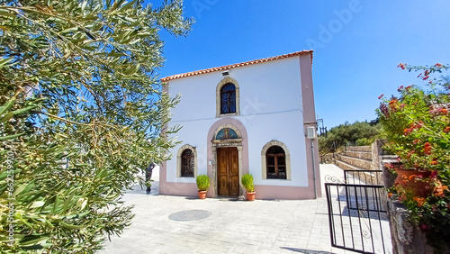 Bergdorf Zia auf Kos mit Kirche – Traditionelles Dorfleben und spirituelle Atmosphäre