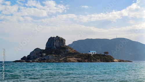 Strand von Agios Stefanos auf Kos – Paradiesischer Strand mit kristallklarem Wasser