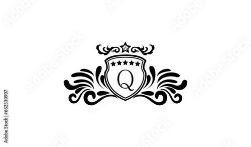 Luxury Retro Elegant Logo Q